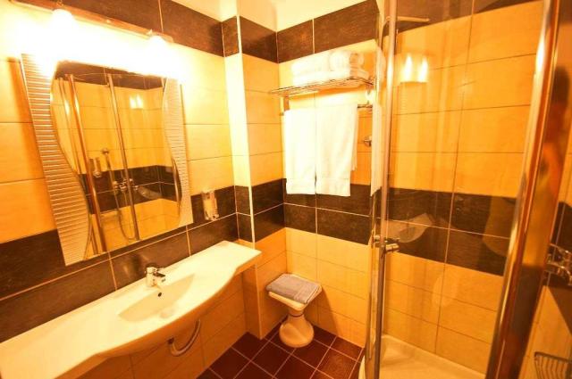 Hotel Sun Beach - kúpeľňa - letecký zájazd CK  - Grécko, Olymps