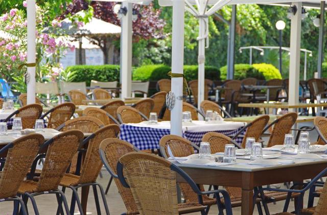 Hotel Sun Beach - reštaurácia - letecký zájazd CK  - Grécko, Ol