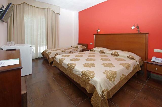 Hotel Sun beach - dvojlôžková izba s možnosťou 2 prísteliek - l