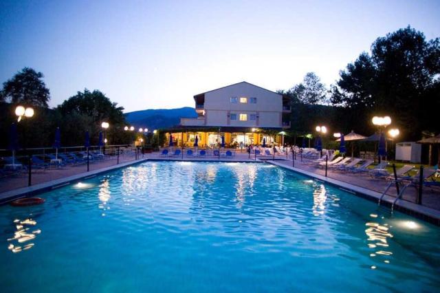 Hotel Sun Beach - bazén - letecký zájazd CK  - Grécko, Olympská