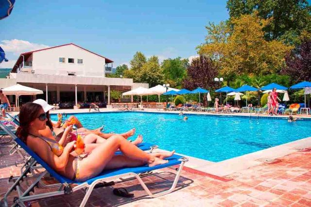 Hotel Sun Beach - bazén - letecký zájazd CK  - Grécko, Olympská