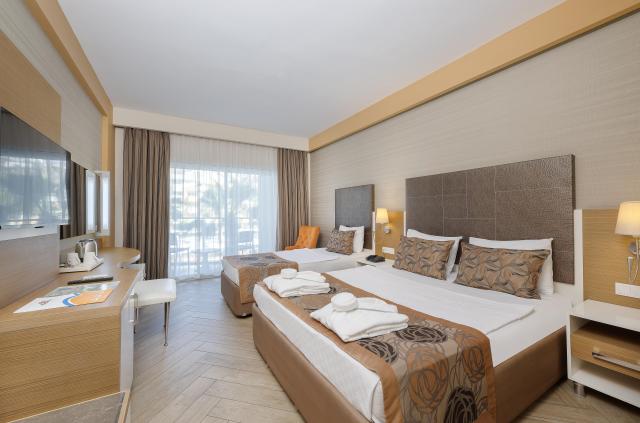 Hotel My Home Resort - štandardná izba s výhľadom na okolie - l