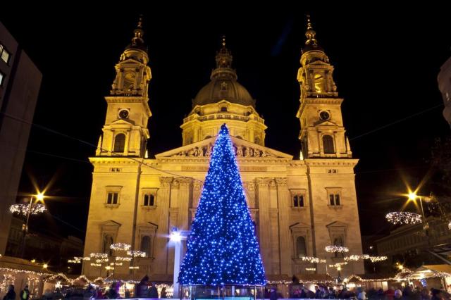 CK , Jednodňové zájazdy, Predvianočná Budapešť