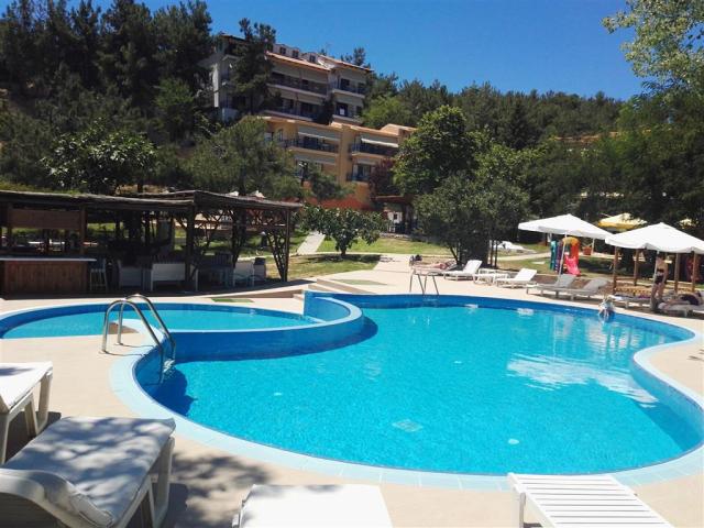 Rodon hotel - bazén - letecký zájazd CK  - Grécko, Thasos,Tripi