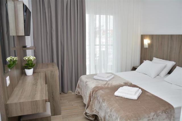 Hotel Poseidon - izba v novej časti - letecký zájazd CK  - Gréc