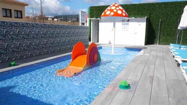 Hotel Maria del Mar - detský bazén - letecký zájazd CK  - Špani