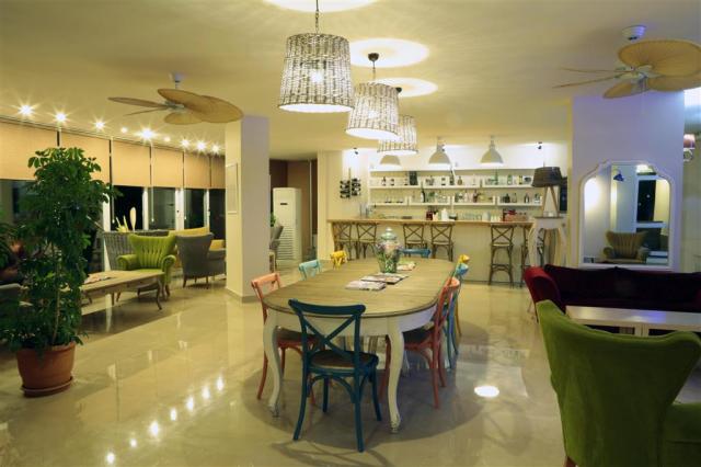 Hotel Incekum Su - lobby - letecký zájazd CK  - Turecko, Avsall
