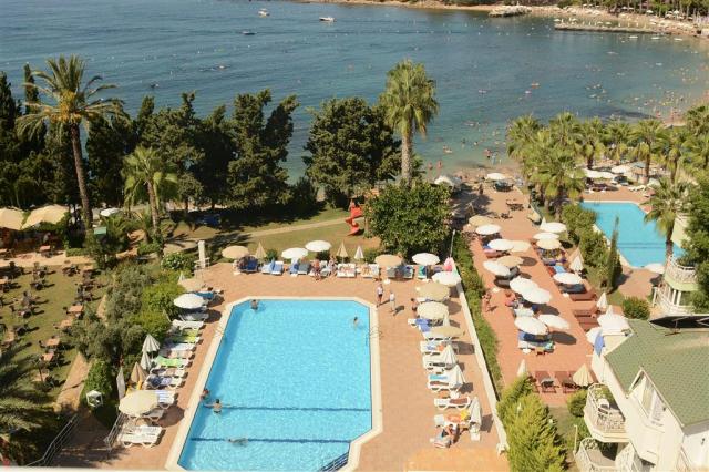 Hotel Incekum Su - bazén - letecký zájazd CK  - Turecko, Avsall