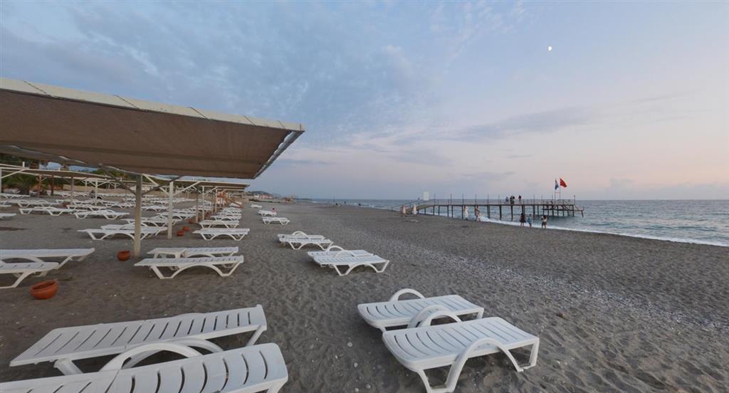 Hotel Club Turtas Beach - pláž - letecký zájazd CK - Turecko K