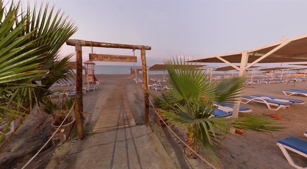 Hotel Club Turtas Beach - pláž - letecký zájazd CK - Turecko K