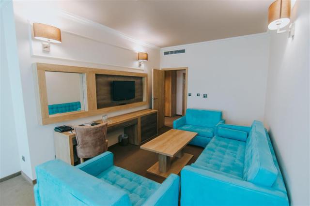 Hotel Tiara Beach - rodinná suita - letecký zájazd CK  - Bulhar