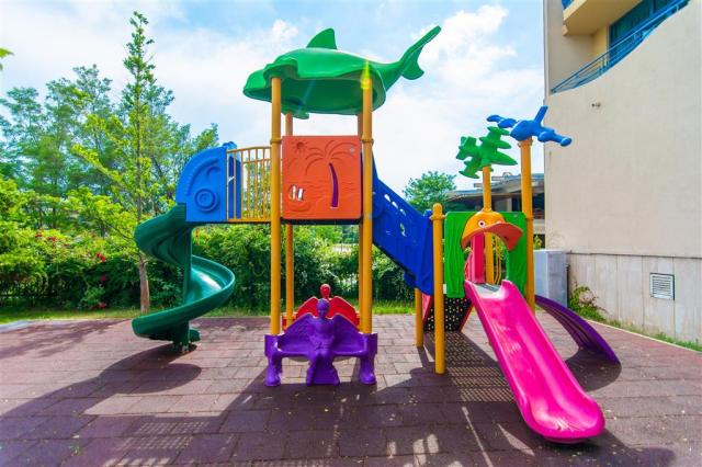Hotel Tiara Beach - detské ihrisko - letecký zájazd CK  - Bulha
