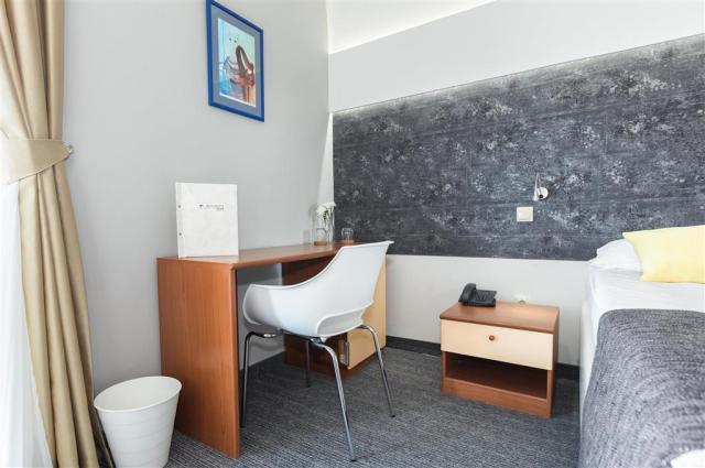 Hotel Punta - Chorvátsko Vodice - zájazd CK 