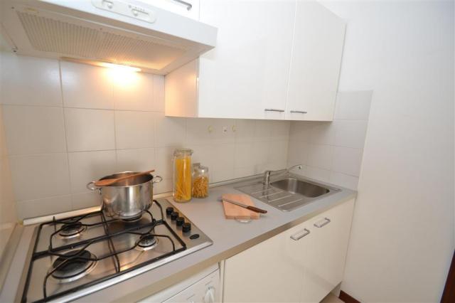 apartmánový dom Gemini s bazénom a záhradou v časti Pineda v Bi