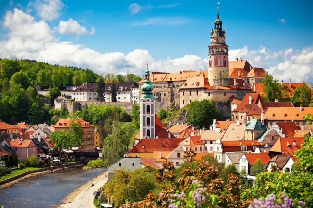Česko a Rakúsko - brehmi Dunaja a Vltavy