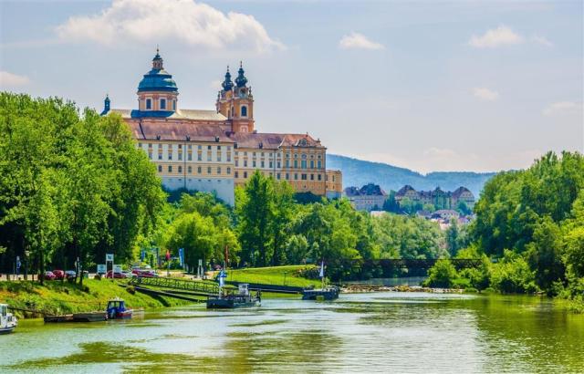 CK , autobusový poznávací zájazd, Česko a Rakúsko, Melk, benedi