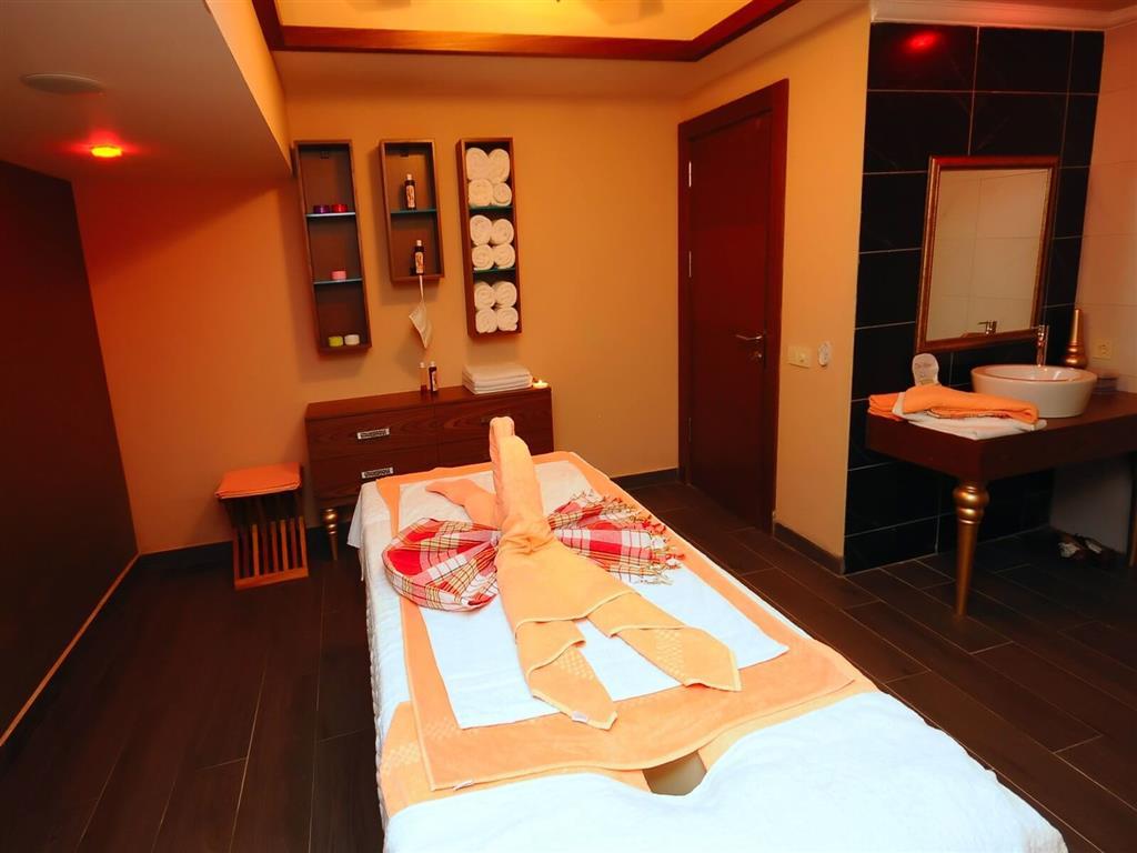 Insula Resort - wellness - letecký zájazd CK - Turecko, Konakl