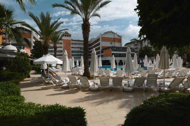 Insula Resort - areál hotela - letecký zájazd CK  - Turecko, Ko