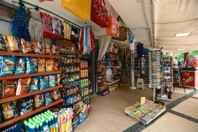 Insula Resort - supermarket - letecký zájazd CK  - Turecko, Kon
