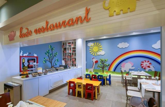 Limak Lara Deluxe - miniklub - letecký zájazd CK  - Turecko, La