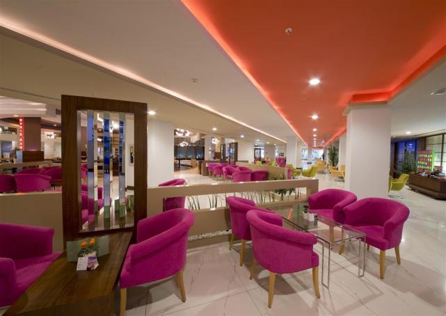 Limak Lara Deluxe - lobby - letecký zájazd CK  - Turecko, Lara