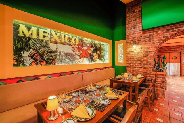 Limak Lara Deluxe - à la carte reštaurácia - letecký zájazd CK