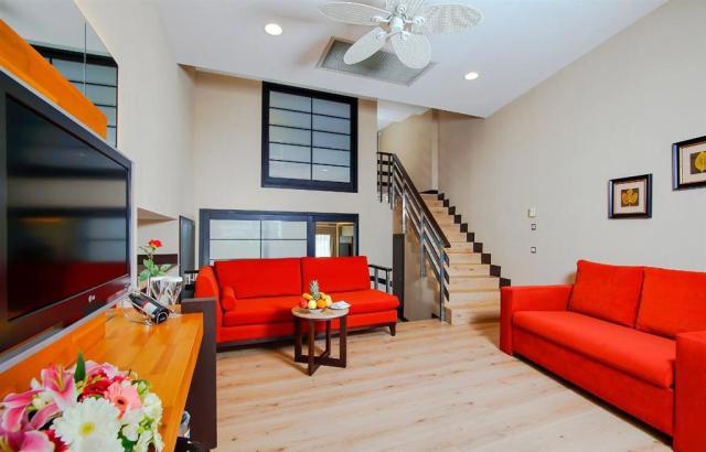 Limak Lara Deluxe - rodinná izba mezonet - letecký zájazd CK  -