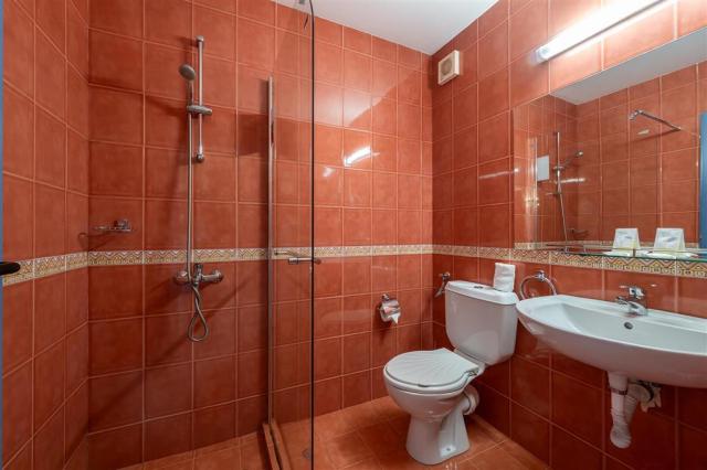 Hotel Belitsa -  kúpelňa - letecký a  autobusový zájazd CK  - B