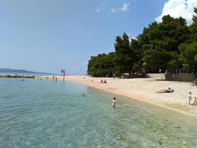 Vila Mara - pláž - autobusový zájazd CK  - Chorvátsko, Makarska