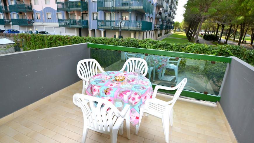 apartmánový dom Laura typ C2 s bazénom v blízkosti kúpeľov, záj