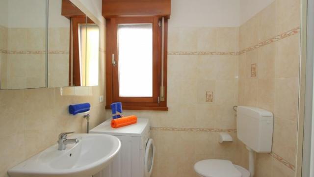 apartmánový dom Vila Anna blízko pláže, zájazdy autobusovou a i