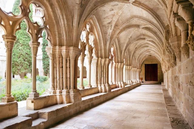 CK , Letecký poznávací zájazd, Španielsko poklady UNESCO, Poble