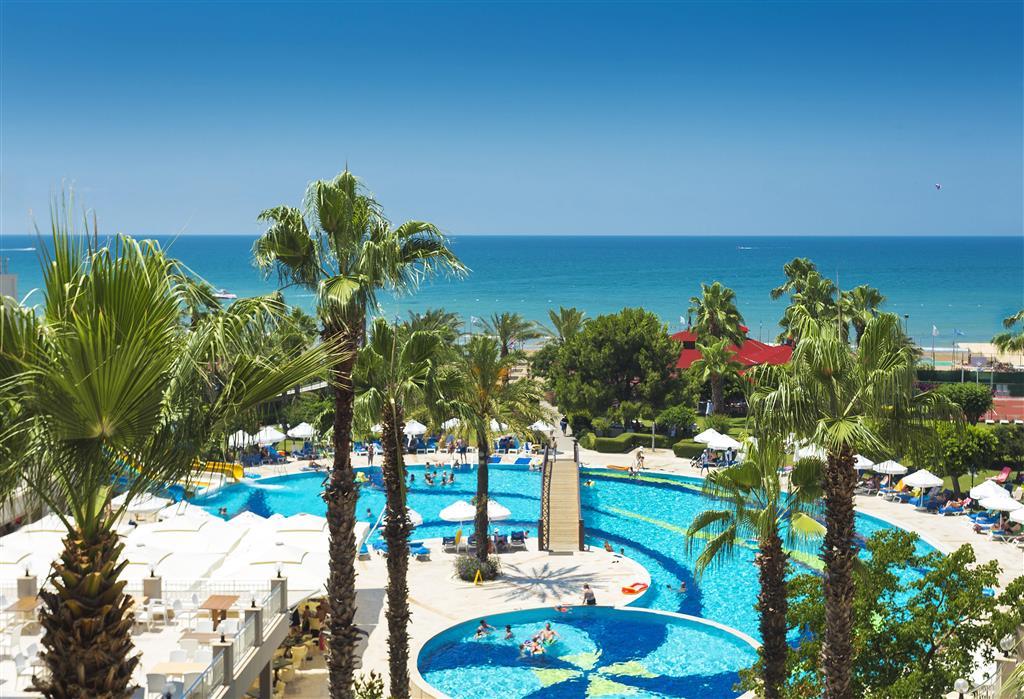 Terrace Hotel - výhľad na bazén - letecký zájazd od CK - Turec