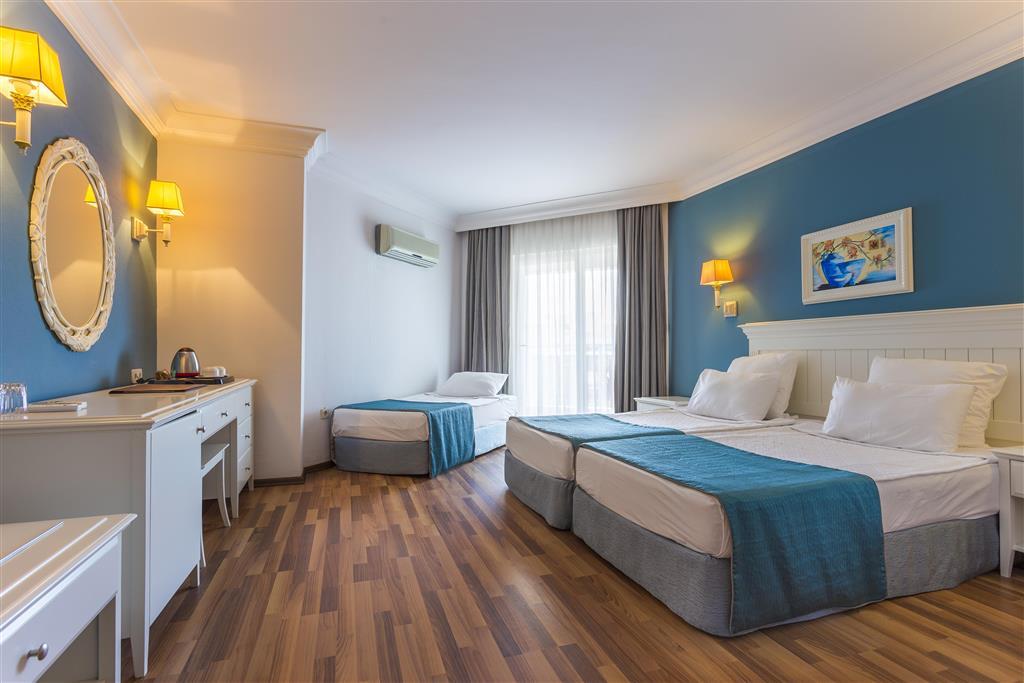Terrace Hotel - štandardná izba s prístelkou - letecký zájazd o