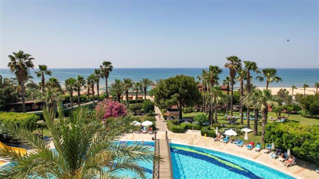 Terrace Hotel - výhľad na bazén - letecký zájazd od CK  - Turec
