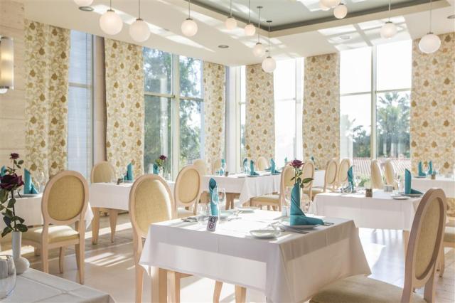 Terrace Hotel - à la carte reštaurácia - letecký zájazd od CK  