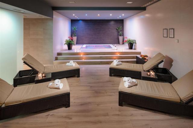 Hotel Olympia - zájazd CK  - Chorvátsko - Vodice