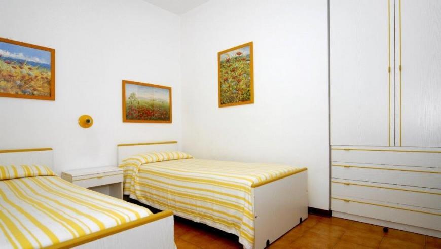 Apartmány ONDA BLU v BIBIONE SPIAGGIA, dovolenka v BIBIONE auto