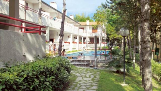 Apartmány ONDA BLU v BIBIONE SPIAGGIA, dovolenka v BIBIONE auto