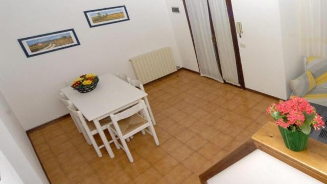 Apartmány ONDA BLU v BIBIONE SPIAGGIA, dovolenka v BIBIONE auto