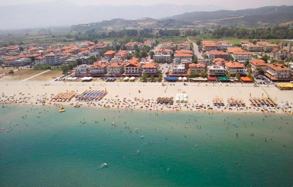 Nei Pori - letecký záber - autobusová a letecká doprava CK -