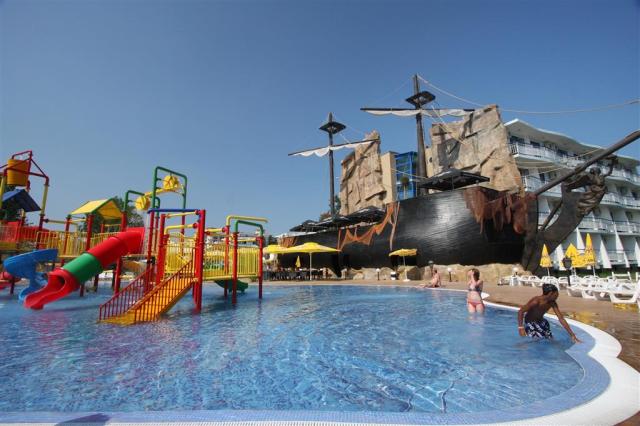 hotel Kotva - aquapark - letecký a autobusový zájazd CK  - Slne