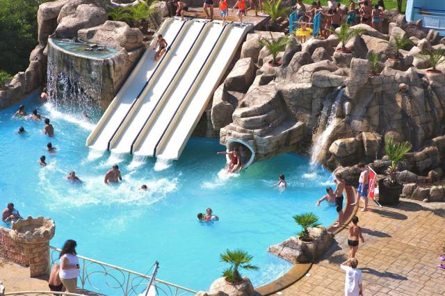 hotel Kotva - aquapark - letecký a autobusový zájazd CK  - Slne