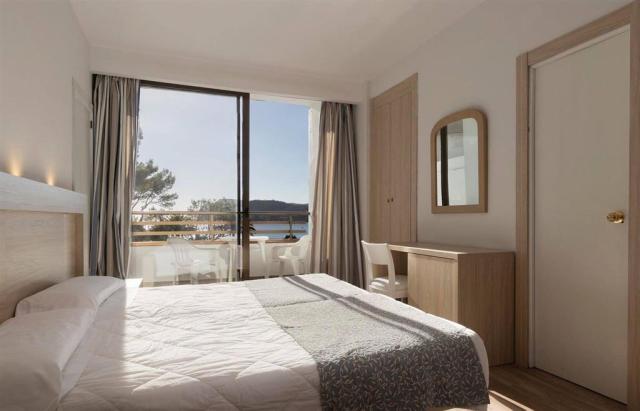 hotel Beverly Playa - izba - letecký zájazd od CK  - Malorka, P