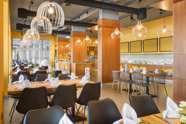 Hotel Melia Sunny Beach - reštaurácia - letecký zájazd CK  - Bu