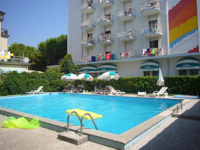Hotel Maxiheron v Lido di Jesolo, zájazdy autobusovou a individ