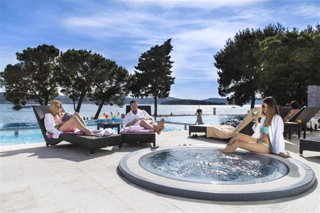 Hotel Adriatic - zájazd CK  - Chorvátsko - Biograd na Moru