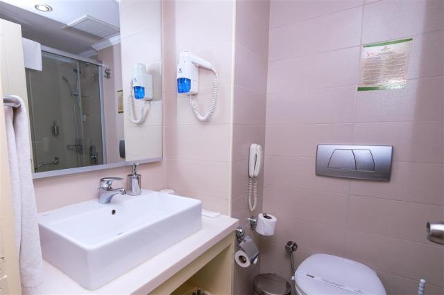 Hotel Side Star Beach - kúpeľňa - letecký zájazd CK  - Turecko,