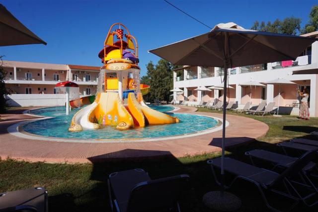 Hotel Alkyon - bazén - letecký zájazd CK  - Korfu, Agios Georgi