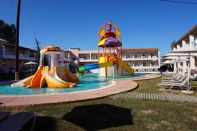 Hotel Alkyon - bazén - letecký zájazd CK  - Korfu, Agios Georgi